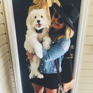 Meet your Posher, Emily